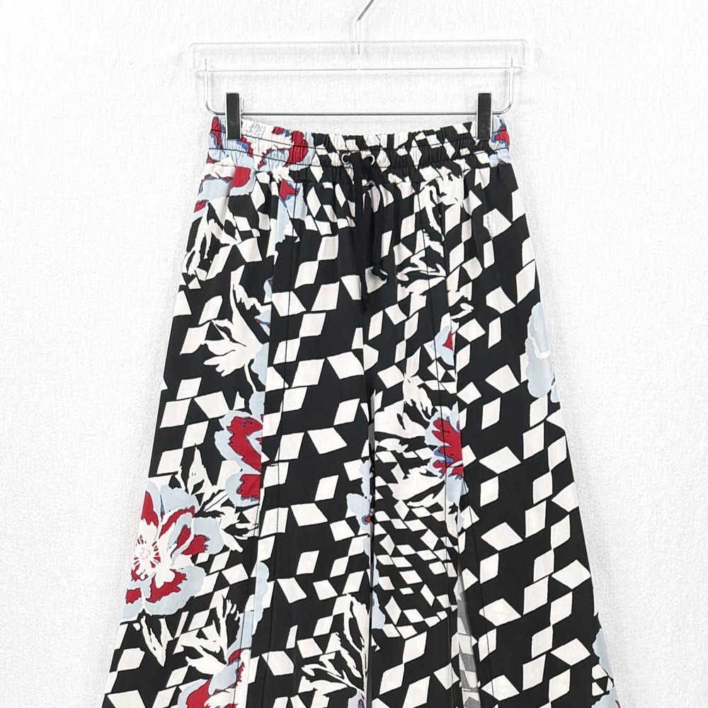 FREE PEOPLE Movement Abs Tracker Slit Hem Pants Women XS Black Floral Wide Leg - Picture 5 of 16